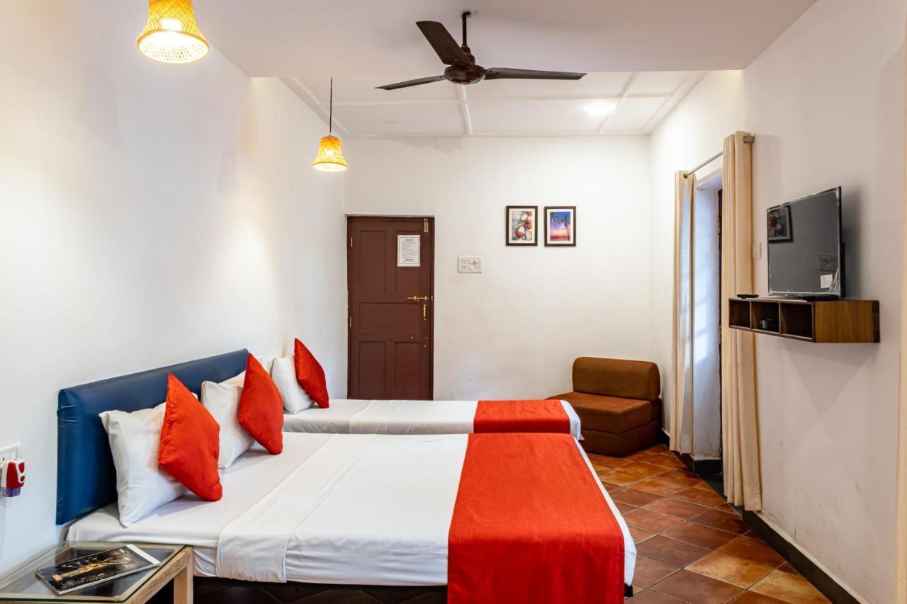 O Camarao Hotel กาลังกูติ ภายนอก รูปภาพ