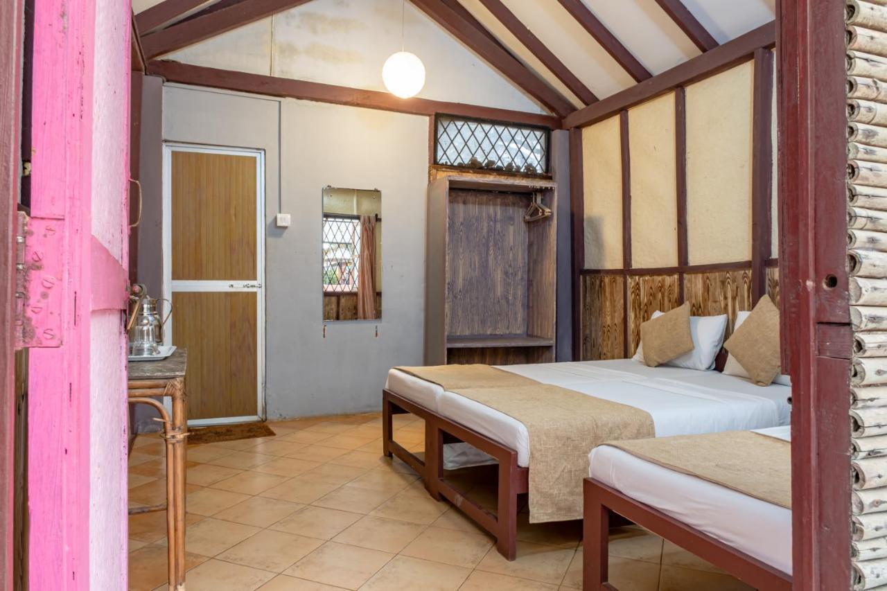 O Camarao Hotel กาลังกูติ ภายนอก รูปภาพ